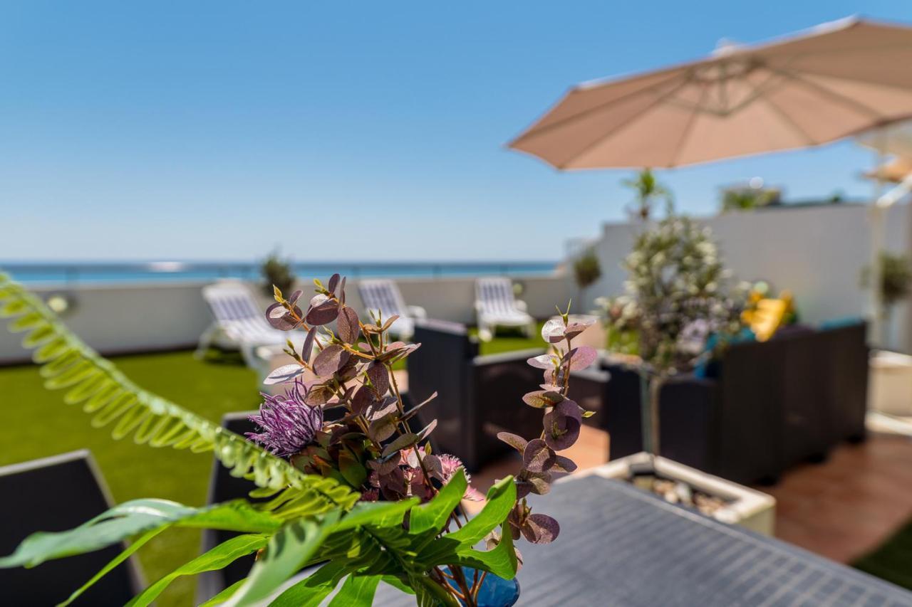 Apartamento Makenzy Seaview Penthouse Lárnaca Exterior foto