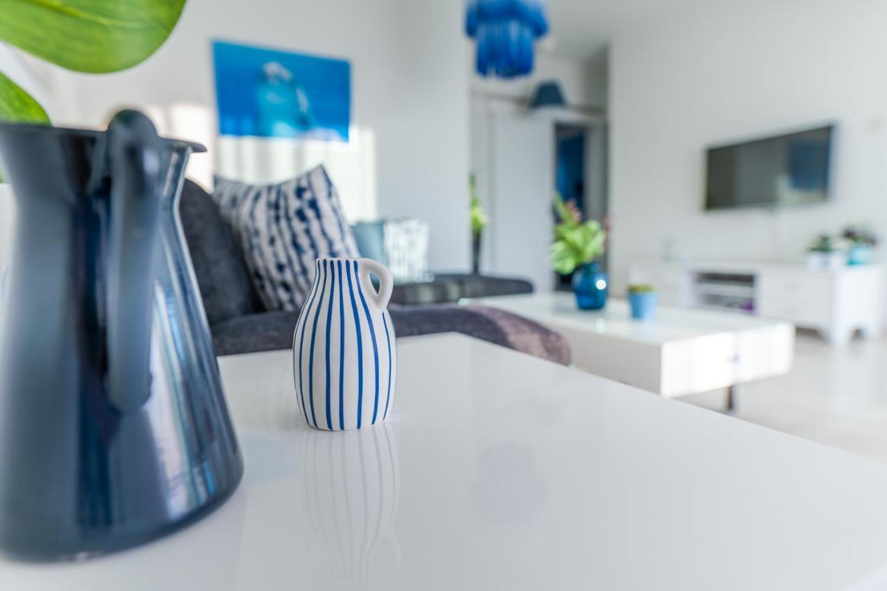 Apartamento Makenzy Seaview Penthouse Lárnaca Exterior foto