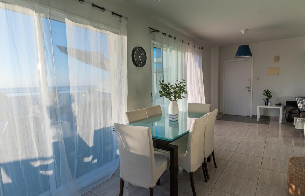 Apartamento Makenzy Seaview Penthouse Lárnaca Exterior foto
