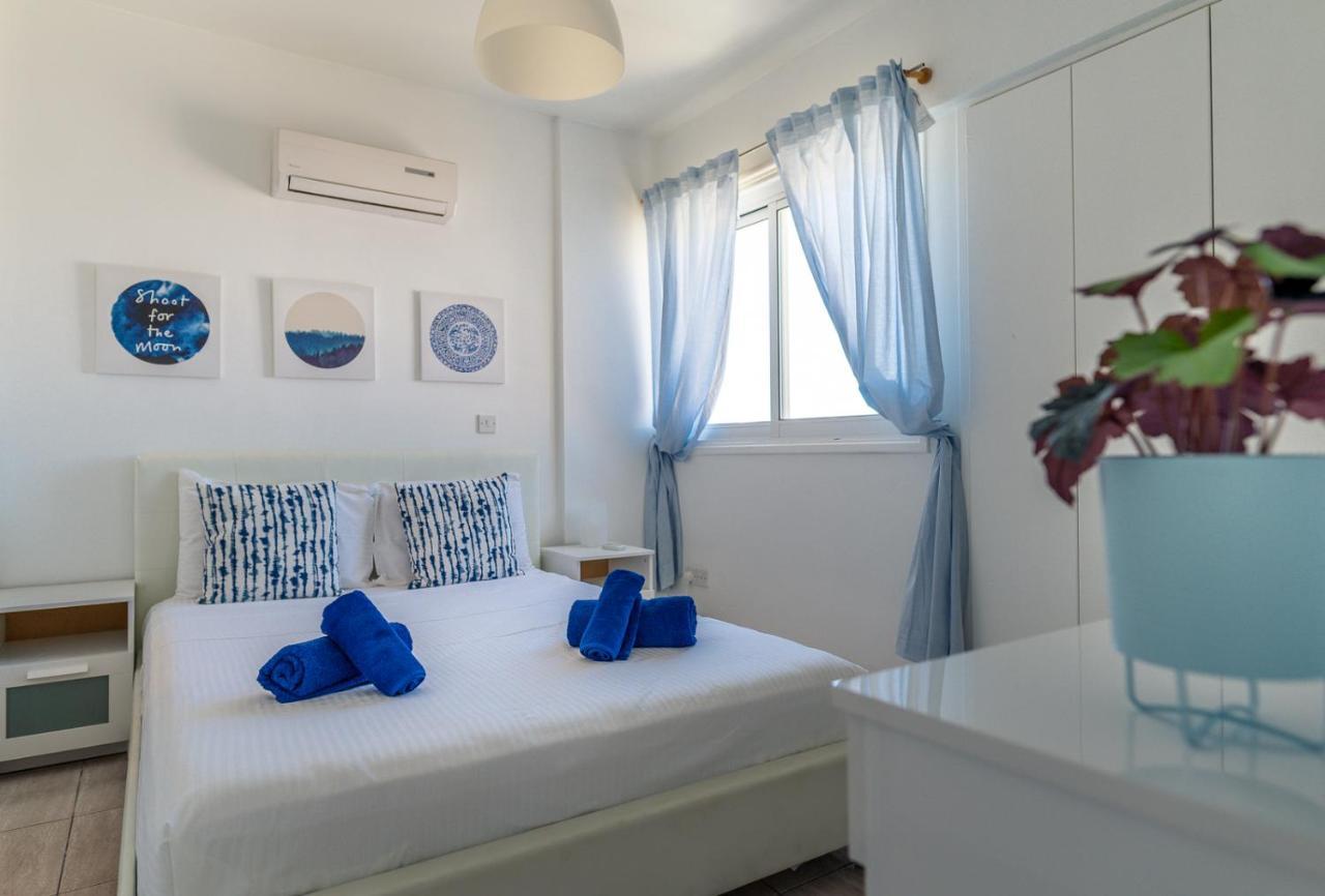 Apartamento Makenzy Seaview Penthouse Lárnaca Exterior foto